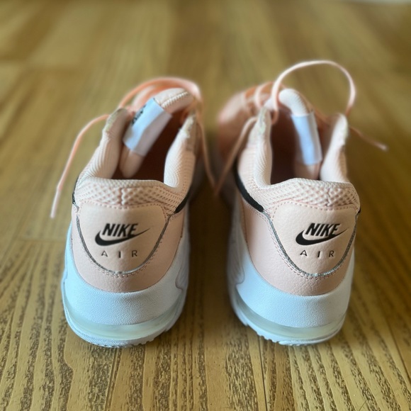 Nike WomensAir Max Excee Washed Coral - Size 8.5 - Picture 5 of 5